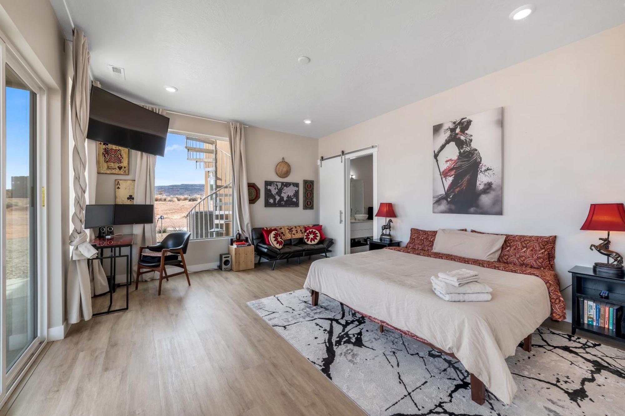 Page Arizona Border Town- Crimson Suite, Desert Canyon Getaway With Views Біґ-Вотер Екстер'єр фото
